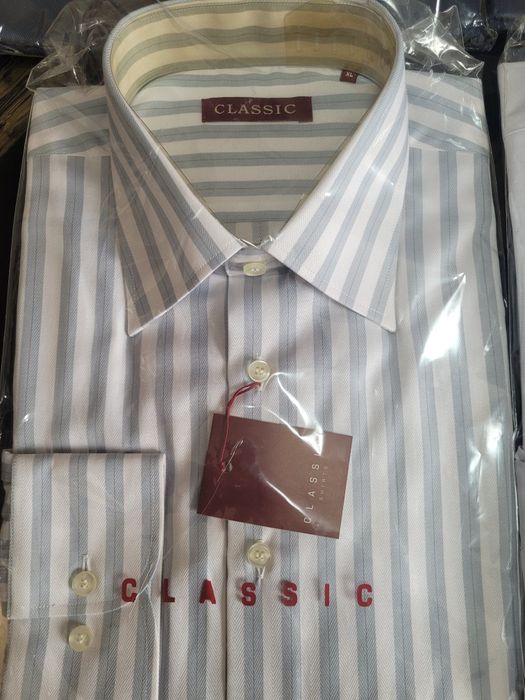 Чисто нови мъжки ризи