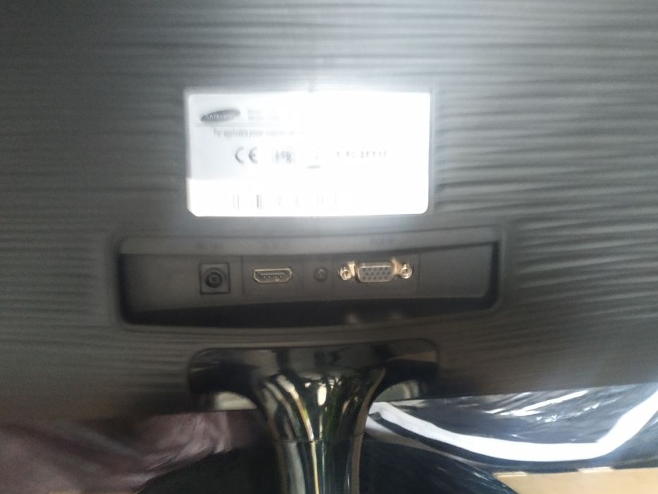 LЕD монитор 22 Samsung с HDMI