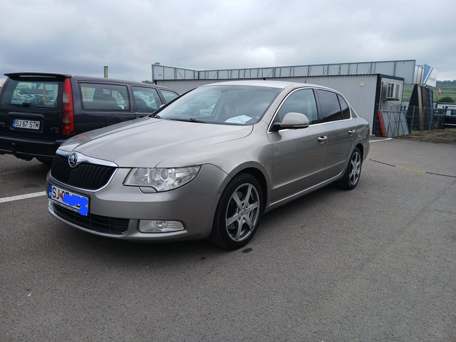 Skoda Superb 2.0 TDI 170cp DSG