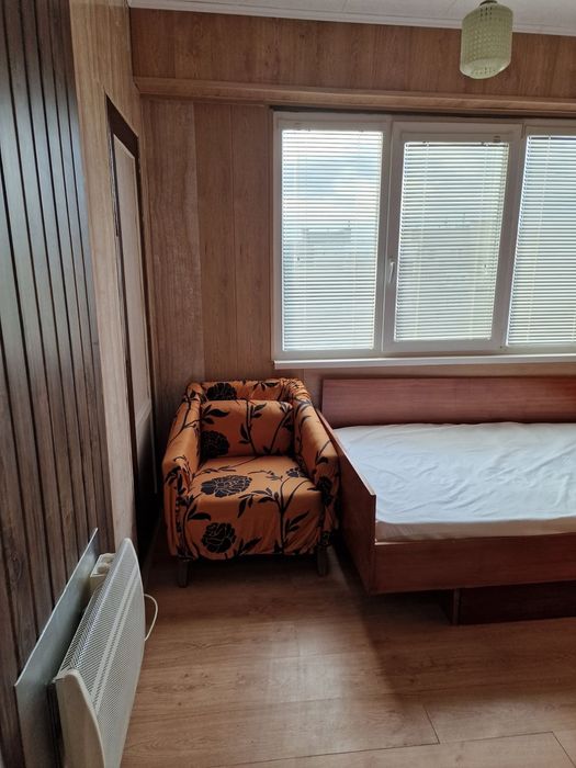 Отдавам под наем