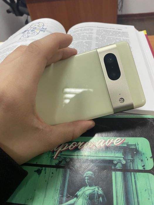 Обменаю телефон.