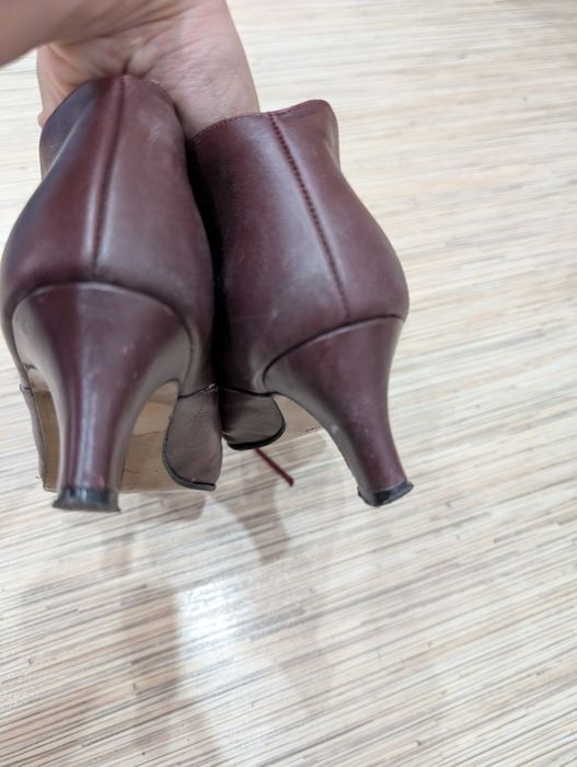 Ghete piele naturala marime 36