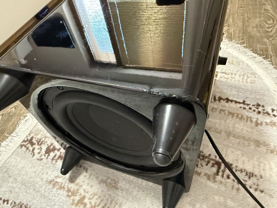Harman Kardon HKTS210 200W sobwoofer