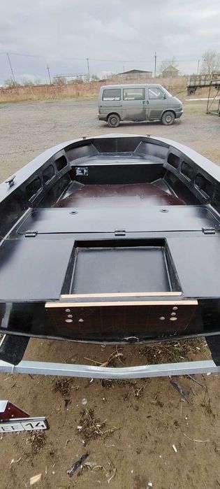 Лодка из ПНД 8 мм "Magnum-380"