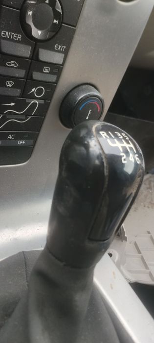Волво В50 Volvo V50 дизел 2.0 136 коня