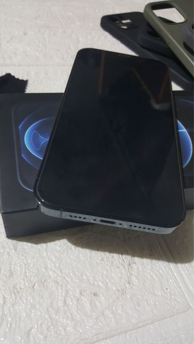 Продам Iphone 12 Pro Max 128gb торг