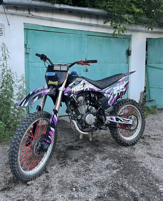 Продам эндуро 250