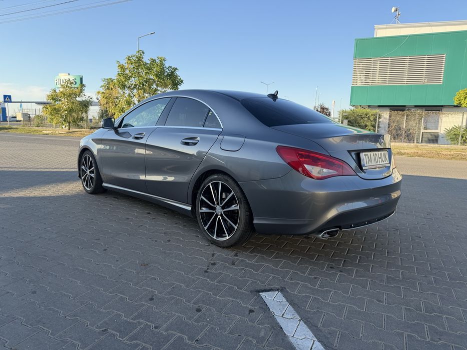 Mercedes Benz CLA