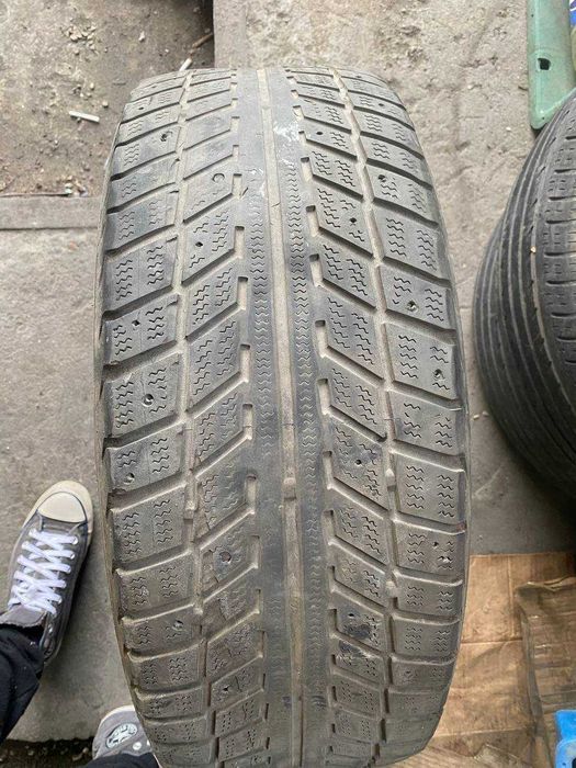 Продаются запаски на ниву