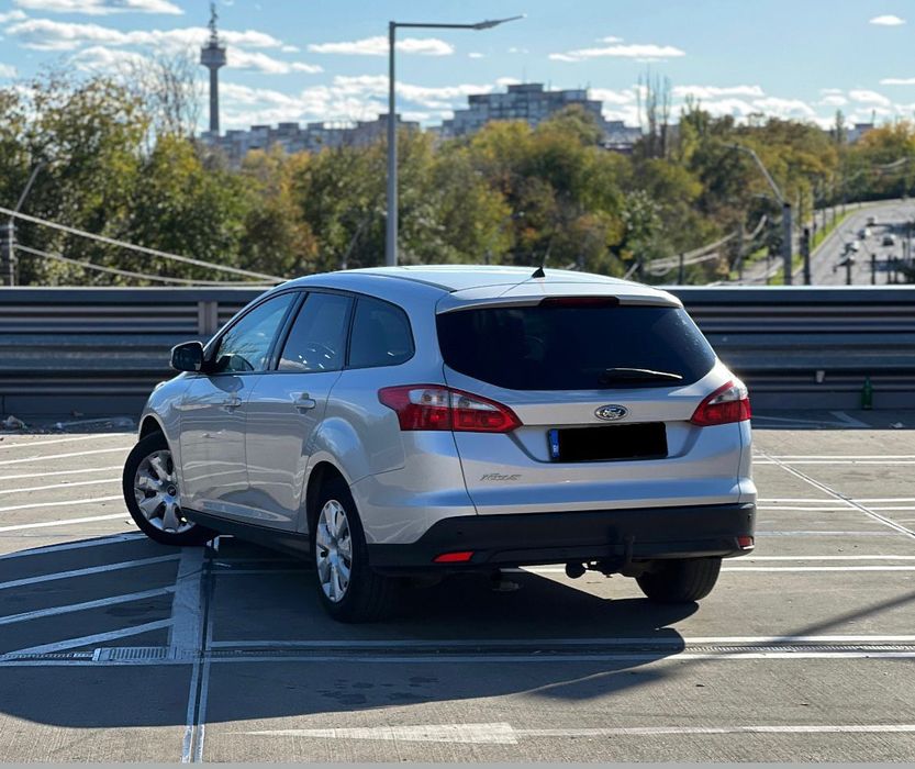 Vand /schimb cu Golf 6 Ford Focus Mk4-2014