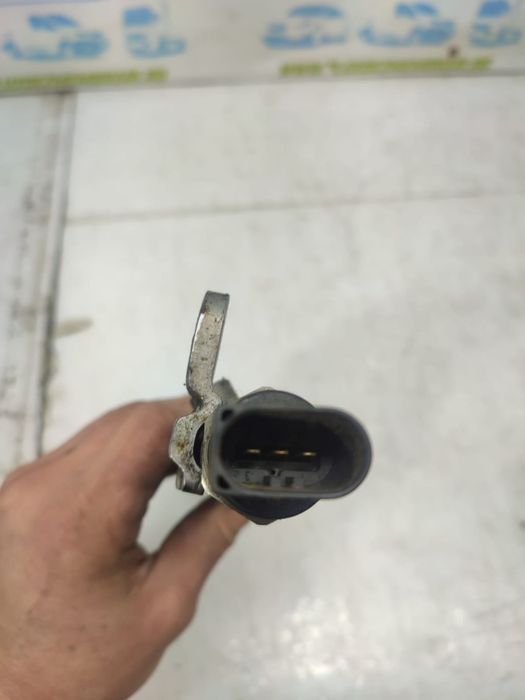 Rampa injectoare dreapta  3.0 cdi om642 v6 a6420700695 Mercedes-Benz