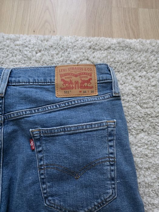 Blugi Levi's 511  W34L30