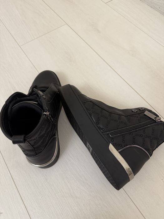 Ghete originale Liu Jo 37