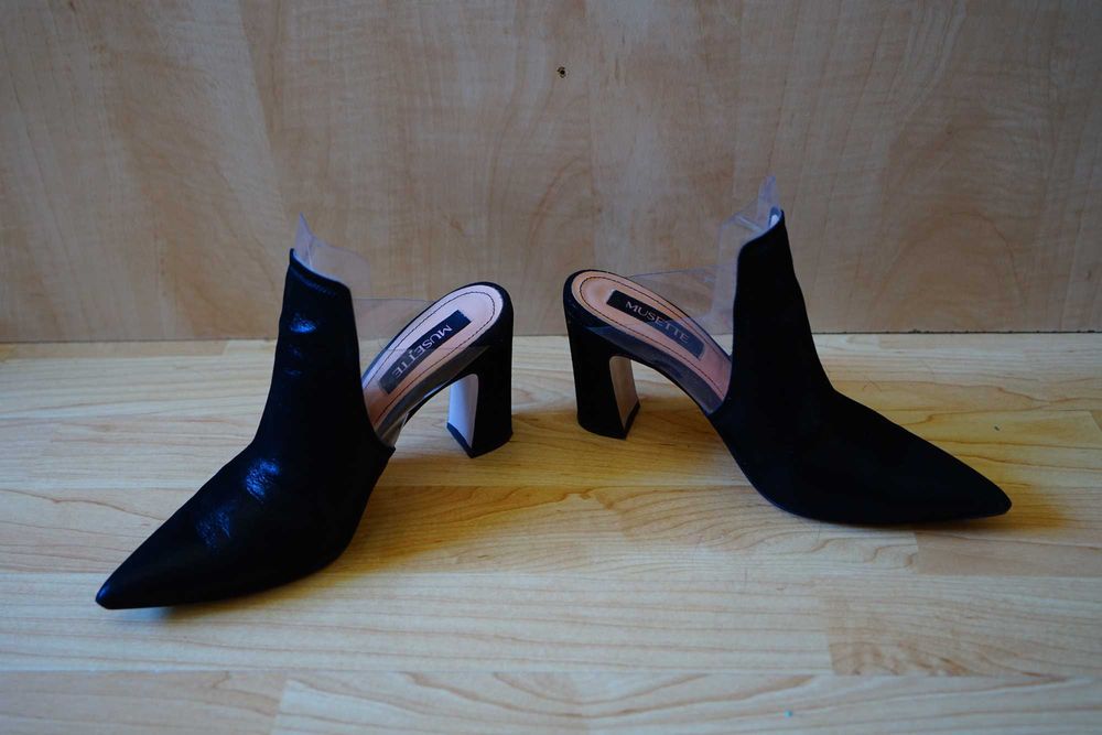 Pantofi Musette din piele marimea 38 model deosebit