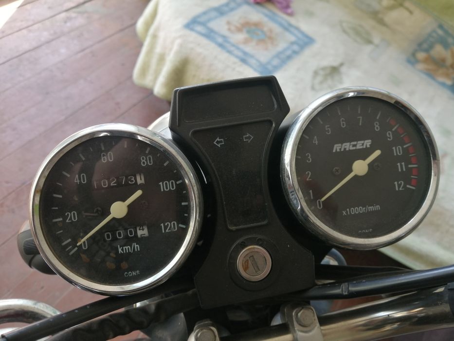 Продам мотоцикл Racer (alpha) 50кубов