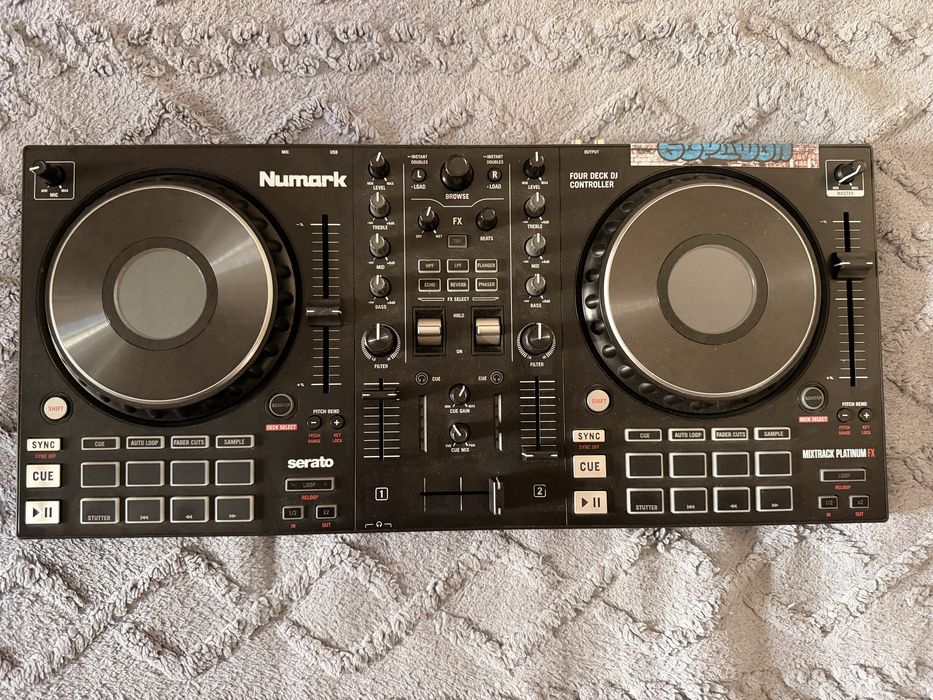 Numark mixtrack platinum fx