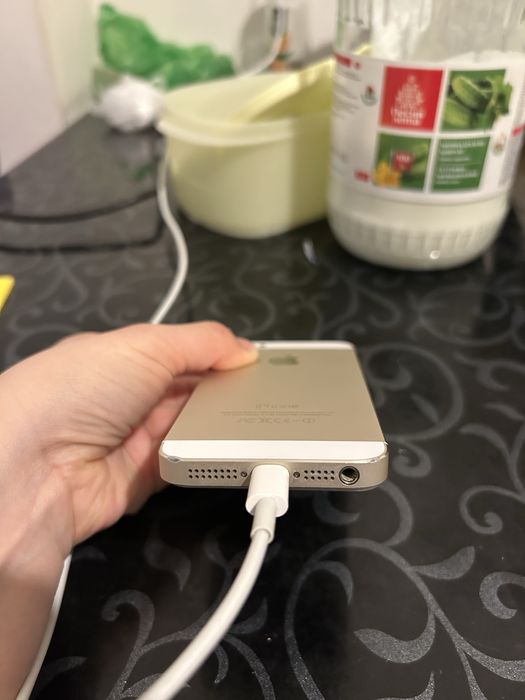 iPhone 5S на запчасти