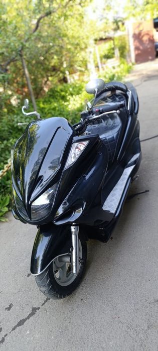 Продам легендарный макси скутер yamaha Majesta 250