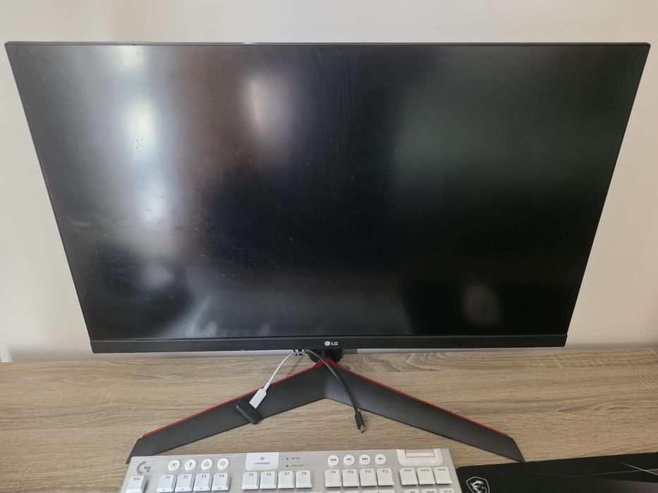 Gaming LG UltraGear 27 " Монитор 144 hz