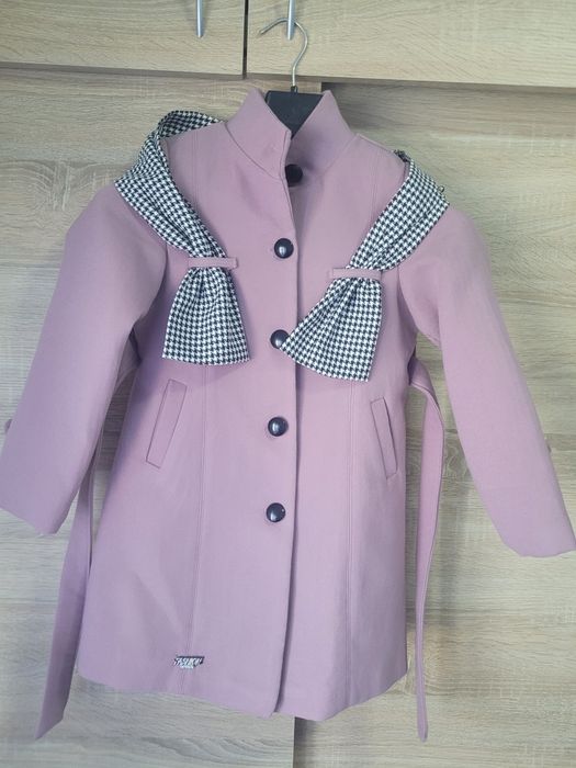 Palton elegant de primăvară nou pt fete 8-10 ani