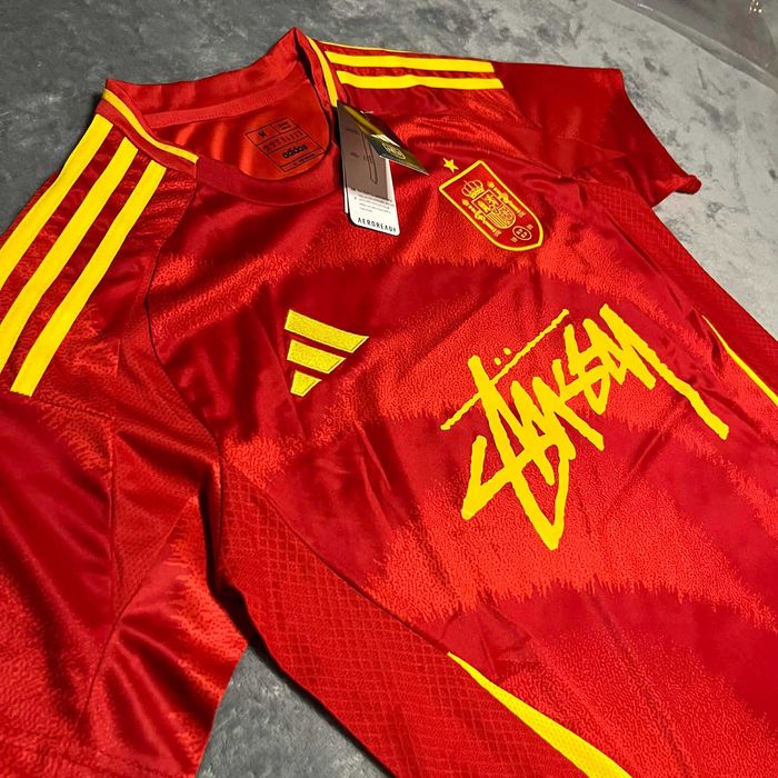 Adidas x Spain x Stüssy Football Kit – Red – Size M
