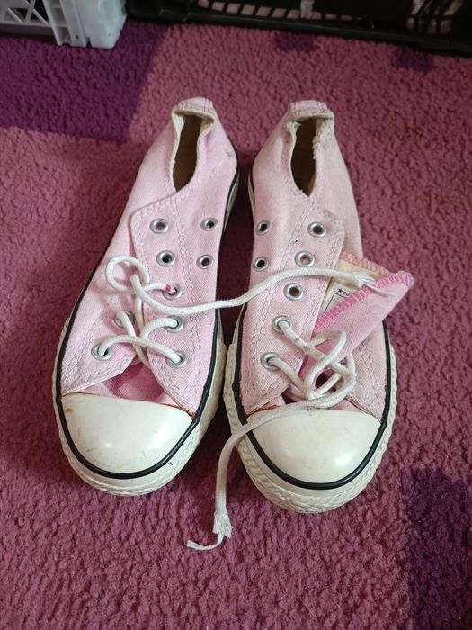 Încaltaminte pentru fete