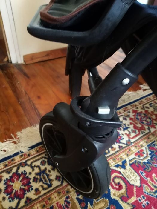 Бебешка количка отлично състояние