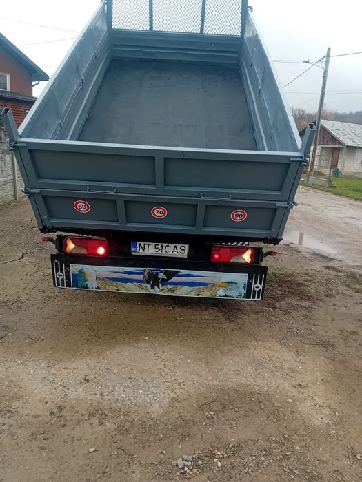 Ma vinde Nissan t100 (Atleon)