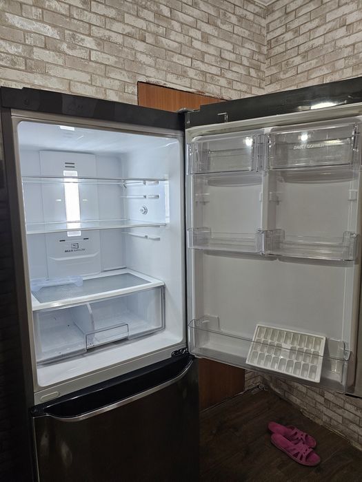 Продам холодильник LG No Frost