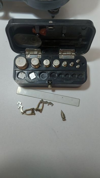 Весы аптечный...