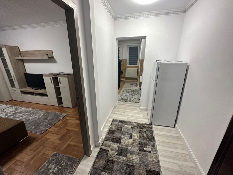 Vand Apartament La Partier 2camere -zona Liceu Stefan-Renovat recent-
