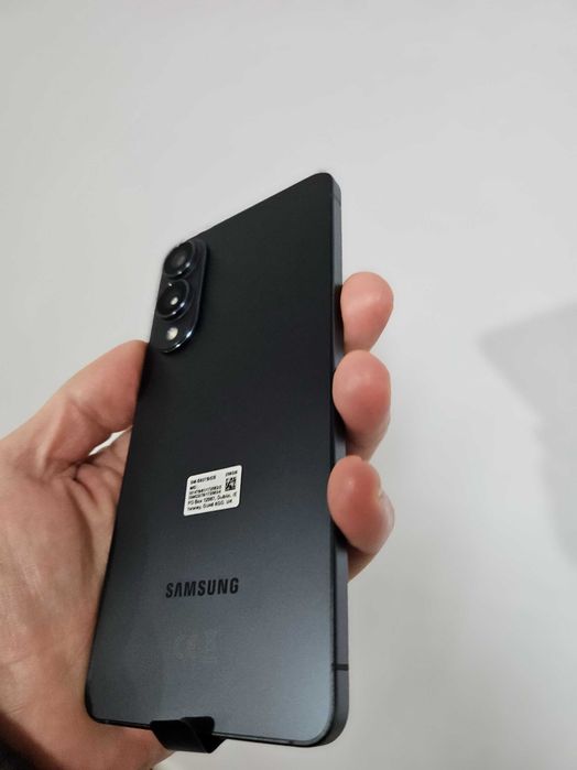 Samsung Galaxy S25 edge 256Gb  nou la cutie, Garantie.