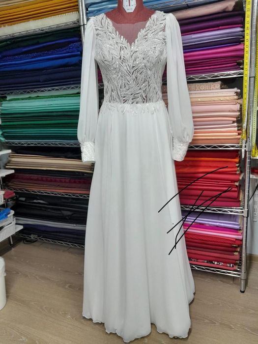 Vând Rochie Mireasa