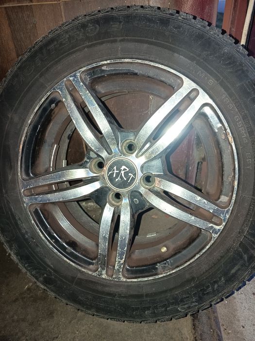 Set 4 Jante Aliaj ART 14" cu Anvelope Iarnă 185/65 R14 – [Preț] Lei