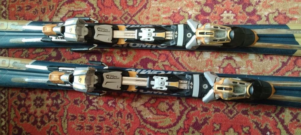 Лыжи для горнолыжного спорта! Мужские