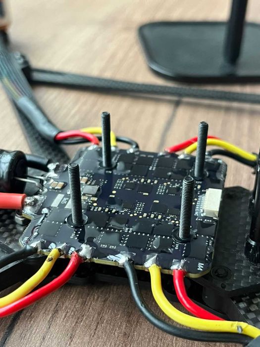 Продам квадрокоптер