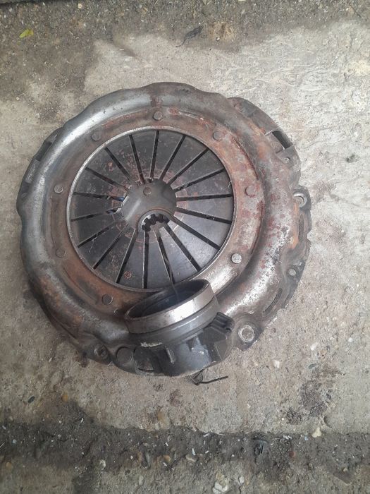 Piese Nissan Trade 2.8 d