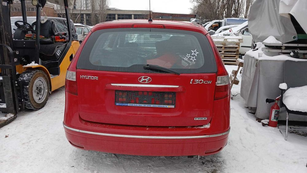Dezmembrez Hyundai I30 - 1.6 CRDI DIN 2008 - Euro 4 - D4FB