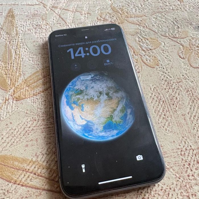 Продам айфон 11 хорошем сост