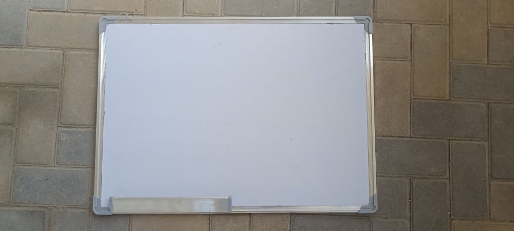 Доска 50×70 см (двухсторонняя, б/у)