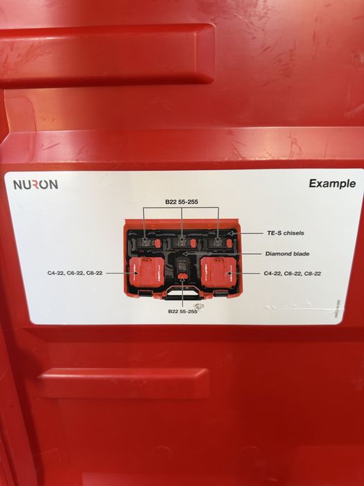 Hilti Tool case Battery charger (куфар за батерии и зарядно)