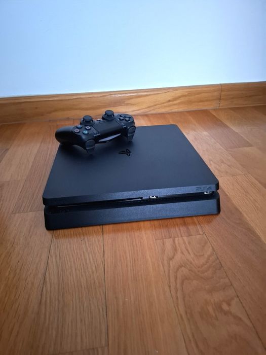 Ps 4 aproape nou
