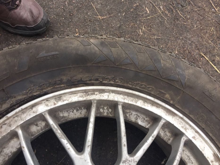 Диски с резиной зимней