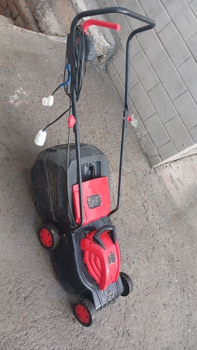 Газонокосика рабочик