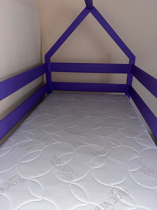 Детская кровать двухъярусная