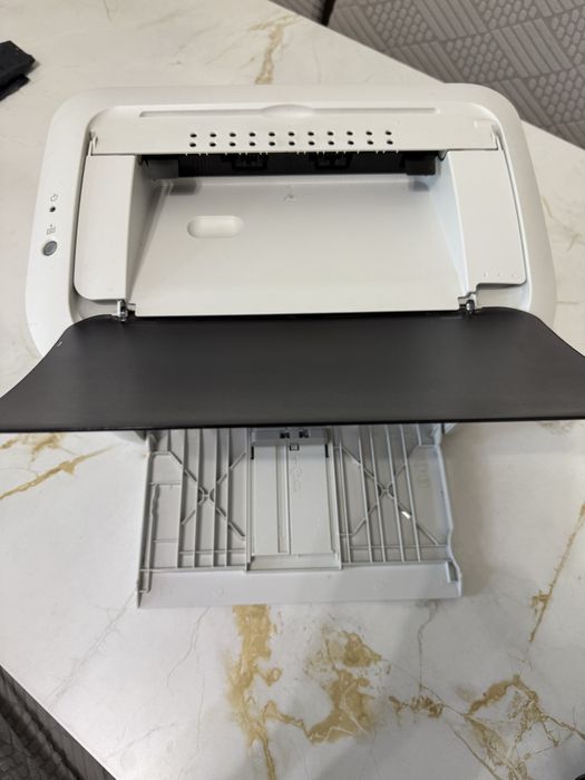 Canon lbp6030b printer oq-qora holati ideal aybi yoq olib ishlatasiz