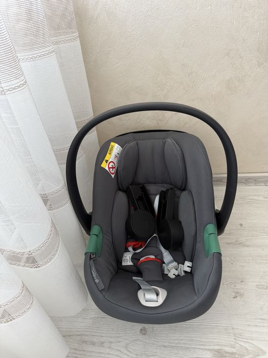 кошница за кола Cybex Aton B2 i-size и адаптери за Balios S Lux