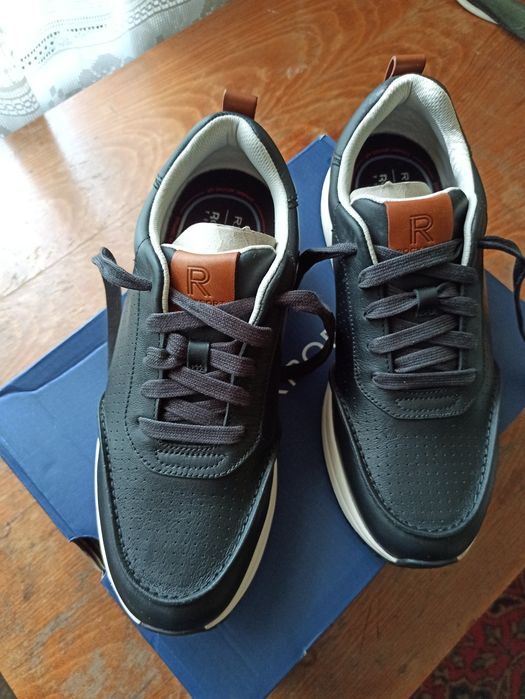 Кроссовки оригинал кожаные