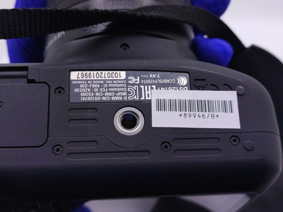 Camera foto DSLR Canon 2000D + obiectiv, Garantie 24 luni | #D89946