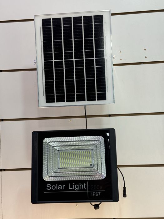 Quyosh chiroqlari( solnichni projektor)